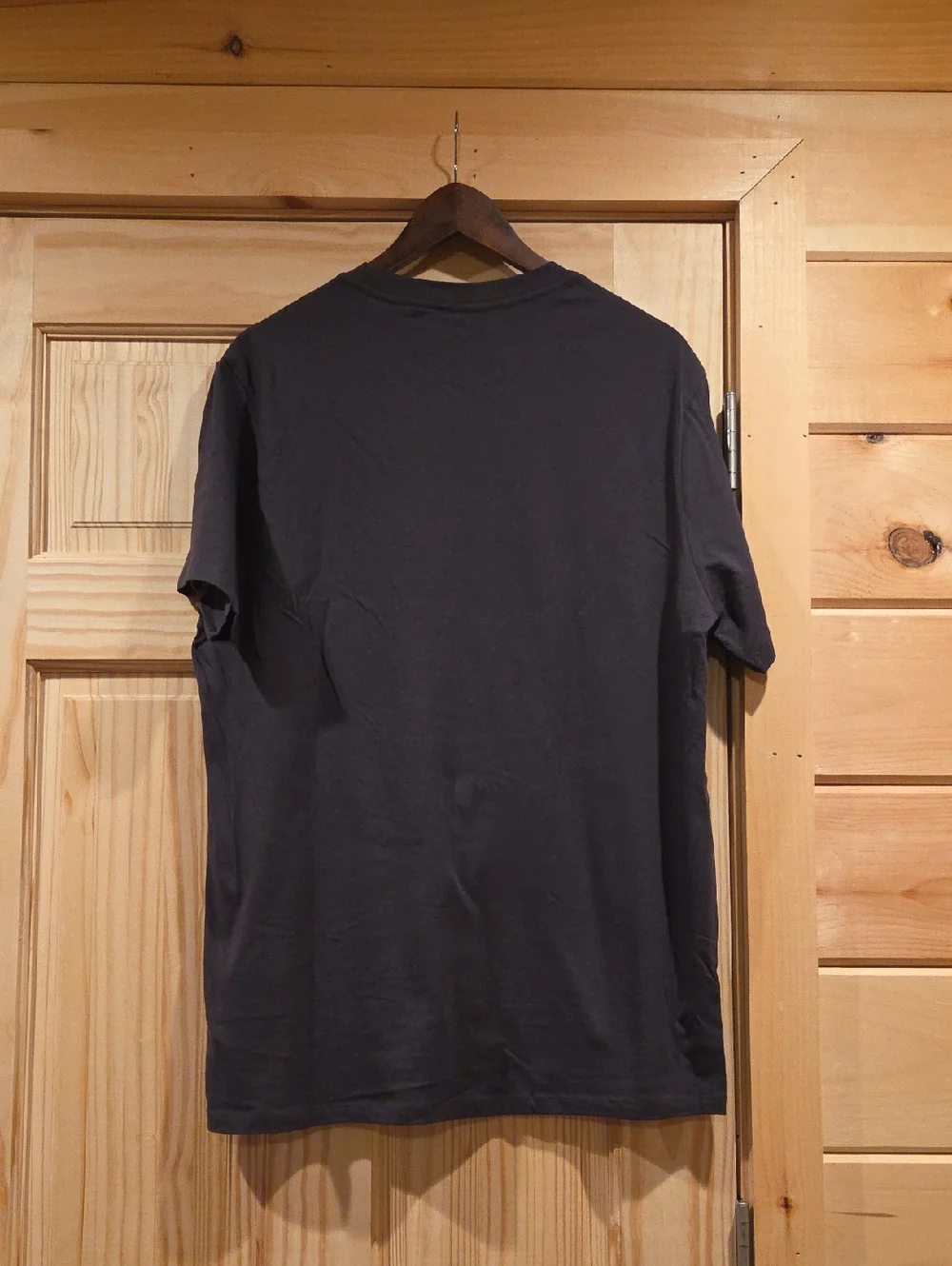 guess|embroidered tee|extra large - Picture 4 of 5
